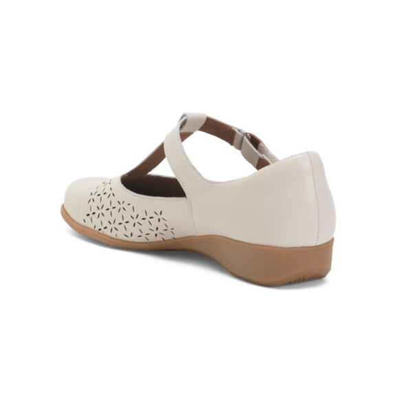 COBB HILL ROCKPORT Ivory Leather Rowen Comfort T-strap Flats - Picture 2 of 2